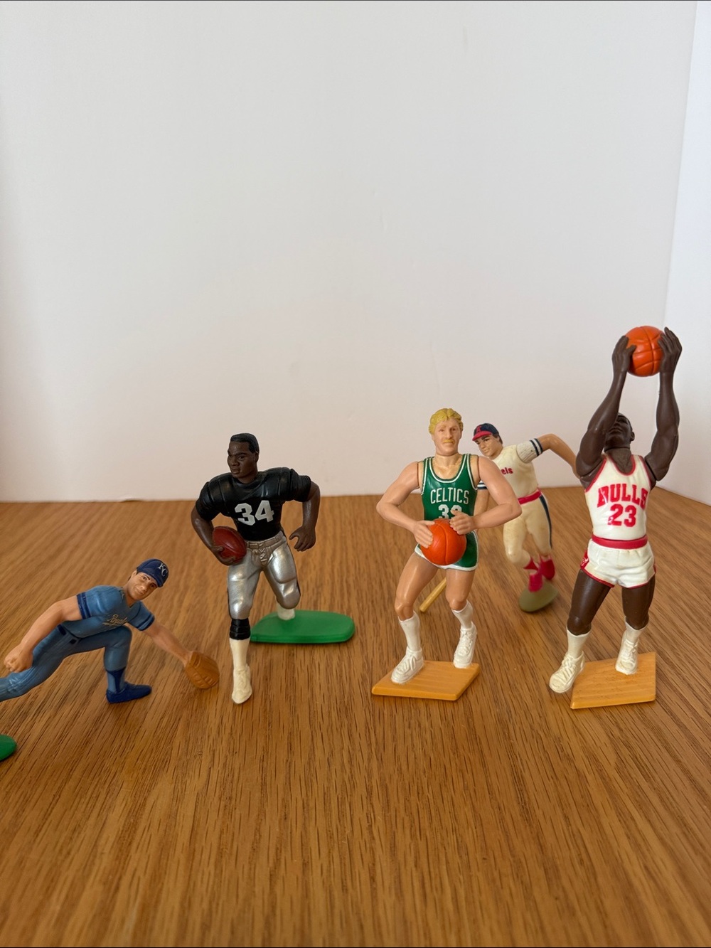 Vintage 1988 Starting Lineup Figures- Michael Jordan, Larry Bird and others